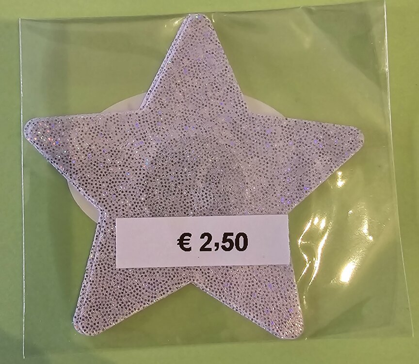 Silver glitter star sticker