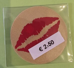 Tepelsticker Lippen Rood op Goud